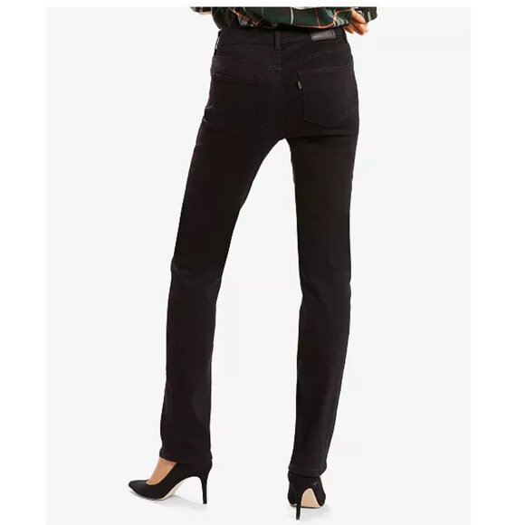 NWT Levi’s Classic Straight Leg Black Mid-Rise Denim Jeans Size 6S Versatile - Picture 1 of 12
